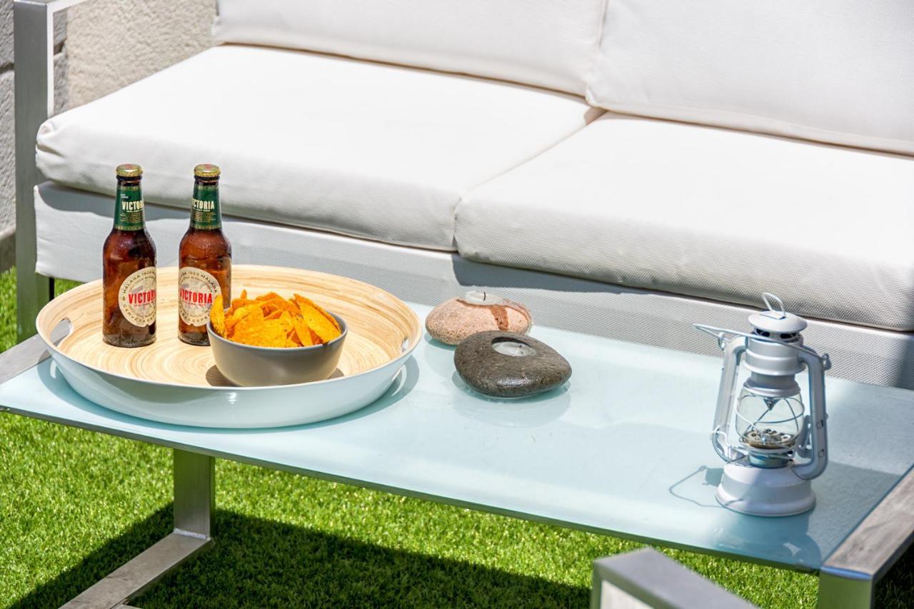 Atico Con Terraza Ac 1Hab En El Centro Y Piscina Comunitaria Daire Málaga Dış mekan fotoğraf