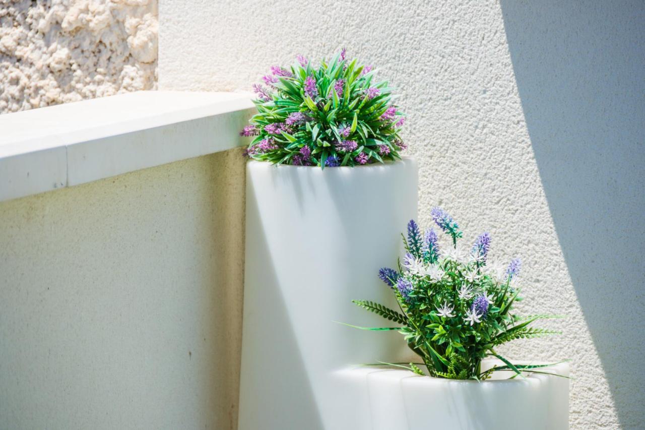 Atico Con Terraza Ac 1Hab En El Centro Y Piscina Comunitaria Daire Málaga Dış mekan fotoğraf