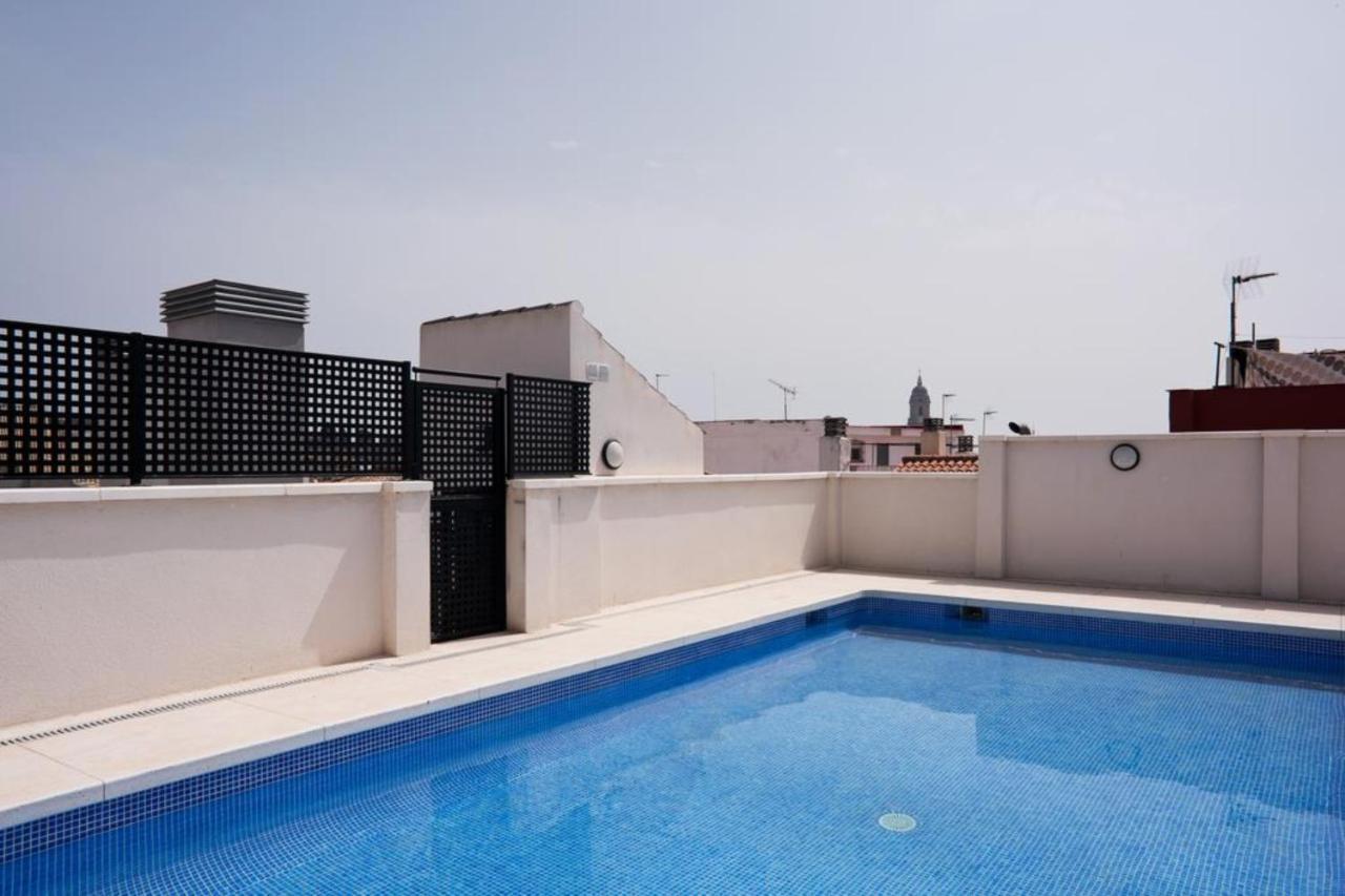Atico Con Terraza Ac 1Hab En El Centro Y Piscina Comunitaria Daire Málaga Dış mekan fotoğraf